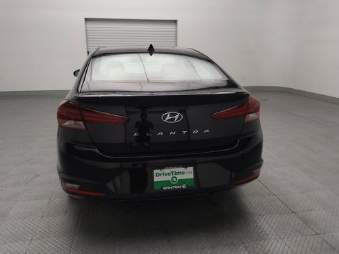 Used 2020 Hyundai Elantra SEL FWD image 6
