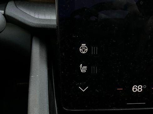 Used 2021 Polestar Polestar 2 image 31