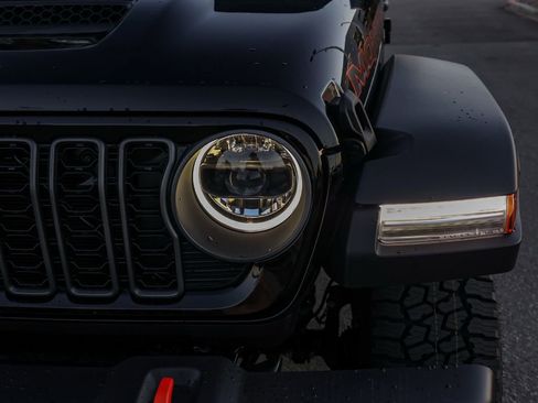 New 2026 Jeep Gladiator Mojave w/ Safety Group image 10