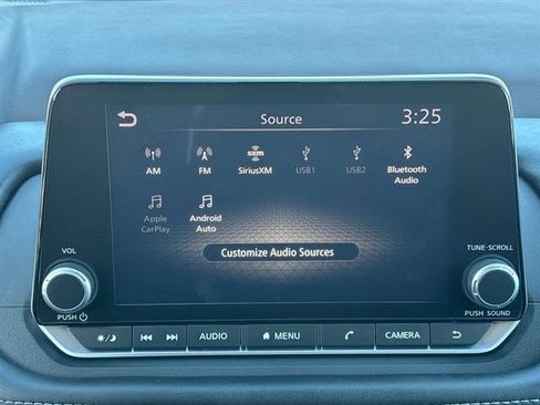 Used 2022 Nissan Rogue SV image 30