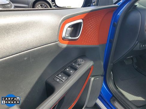 Used 2023 Kia Soul GT-Line w/ GT-Line Technology Package image 21