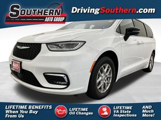 Used 2024 Chrysler Pacifica Touring-L 360° Tour