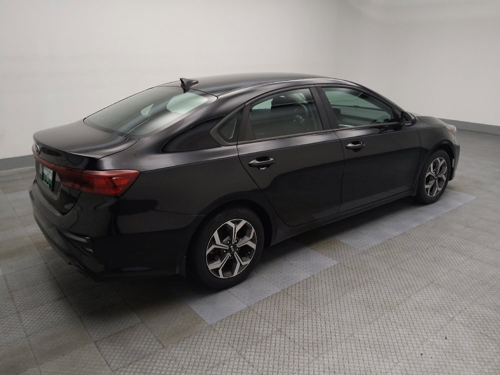 Used 2020 Kia Forte LXS FWD image 10