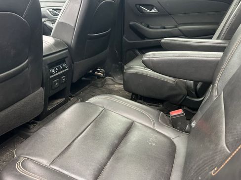 Used 2020 Chevrolet Traverse Premier w/ LPO, Floor Liner Package AWD/4WD image 5