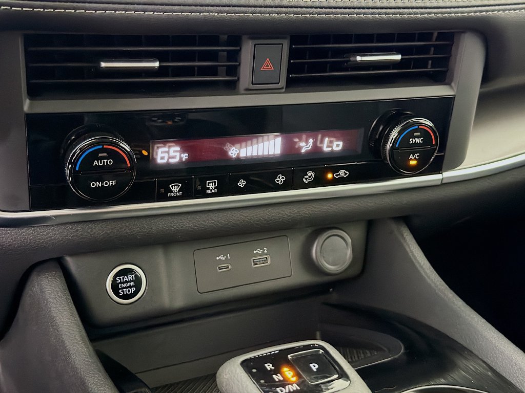 Used 2023 Nissan Rogue SV AWD/4WD image 19