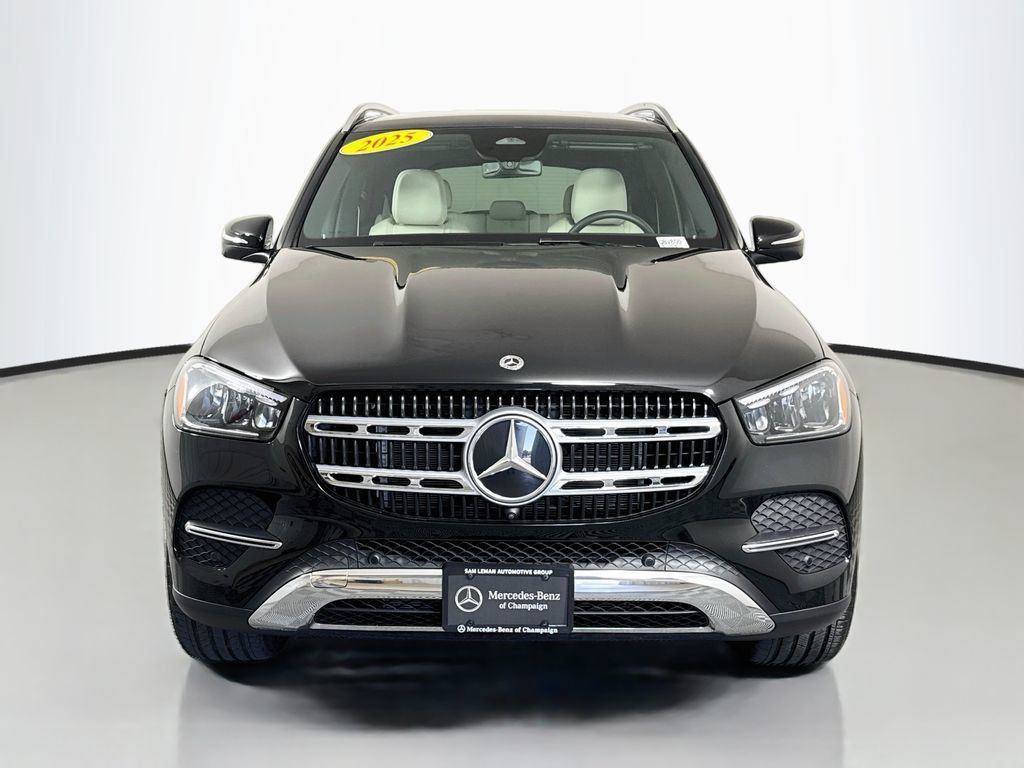 Used 2026 Mercedes-Benz GLE 450e 4MATIC w/ Winter Package image 2