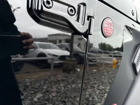 Used 2026 Jeep Gladiator Rubicon AWD/4WD image 11