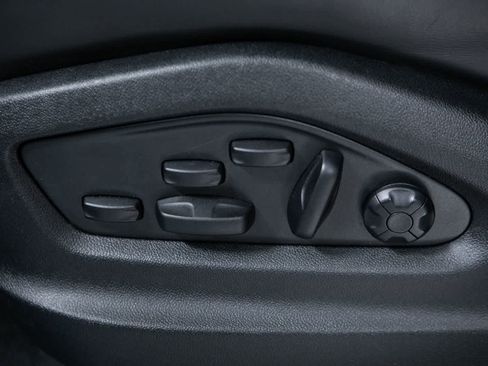 Certified 2023 Porsche Cayenne Turbo GT AWD/4WD image 23