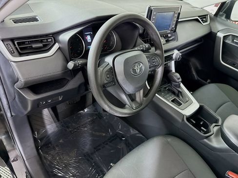 Certified 2022 Toyota RAV4 XLE AWD/4WD image 17