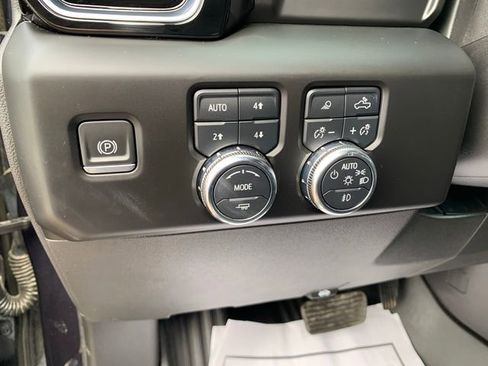 Used 2022 GMC Sierra 1500 Denali AWD/4WD image 15