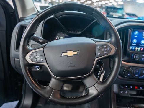 Used 2019 Chevrolet Colorado Z71 w/ Z71 Midnight Edition AWD/4WD image 36