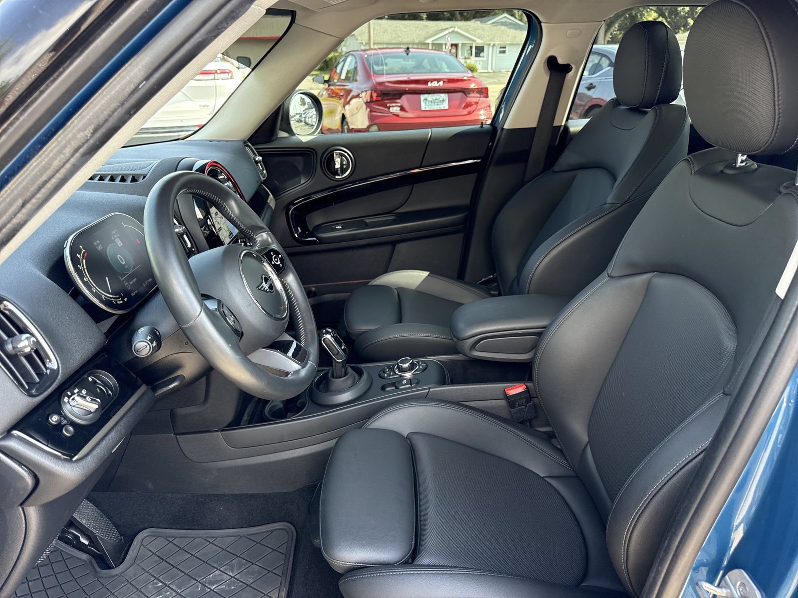 Used 2024 MINI Cooper Countryman S FWD image 9