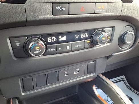 Used 2023 Nissan Frontier PRO-4X w/ Tow Package AWD/4WD image 26