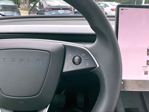 Used 2025 Tesla Model 3 Long Range RWD image 21
