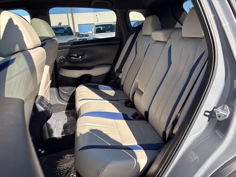 Used 2025 Acura ADX A-Spec image 23