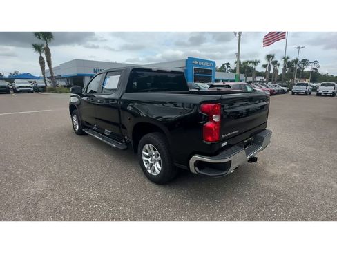 Used 2025 Chevrolet Silverado 1500 LT w/ Z71 Off-Road Package AWD/4WD image 4