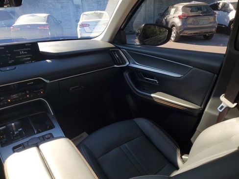 Used 2025 MAZDA CX-90 Plug-In Hybrid w/Premium Sport image 24