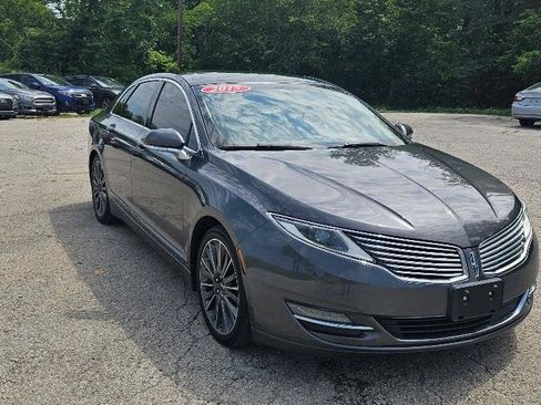 Used 2015 Lincoln MKZ w/ Equipment Group 102A Reserve FWD image 3
