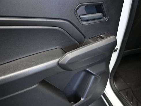 New 2026 Chevrolet Colorado W/T image 15