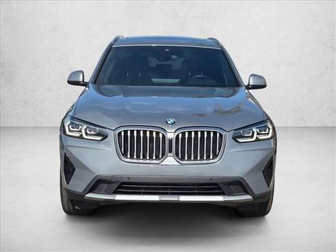Used 2024 BMW X3 sDrive30i w/ Premium Package RWD image 2