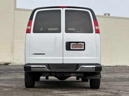 Used 2020 Chevrolet Express 3500 LS w/ Cold Climate Package image 5