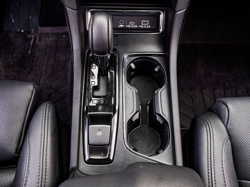 Used 2025 Subaru Ascent Bronze Edition image 18