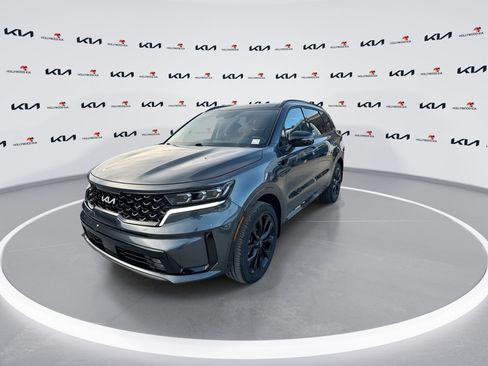 Certified 2023 Kia Sorento SX FWD image 4