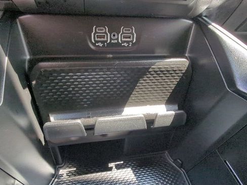 Used 2021 RAM 1500 Big Horn AWD/4WD image 18