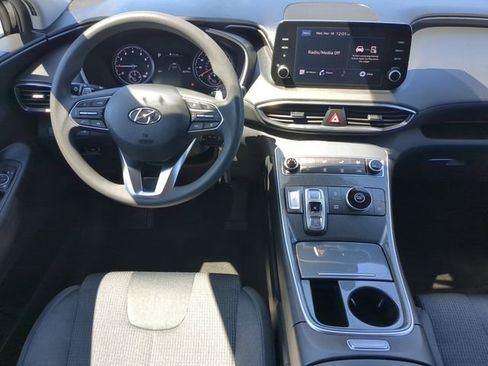 Used 2023 Hyundai Santa Fe SE image 15