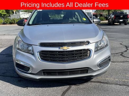 Used 2016 Chevrolet Cruze LS FWD image 8