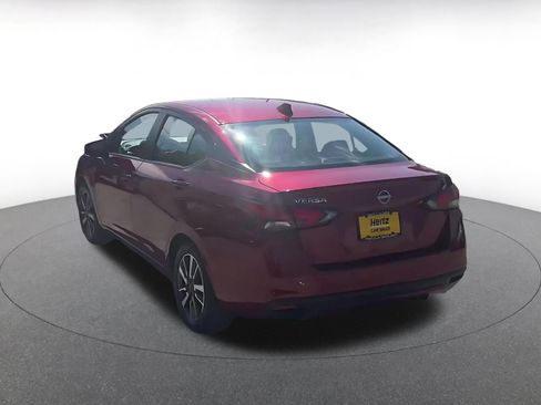 Used 2025 Nissan Versa SV image 10