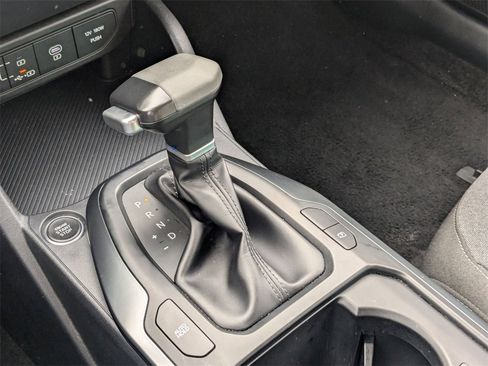 Used 2025 Kia K4 LXS image 19