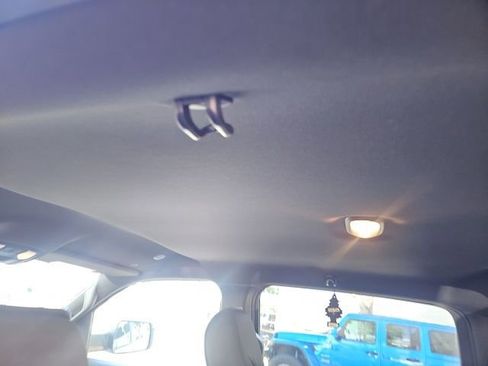 Used 2022 RAM 1500 Big Horn AWD/4WD image 17
