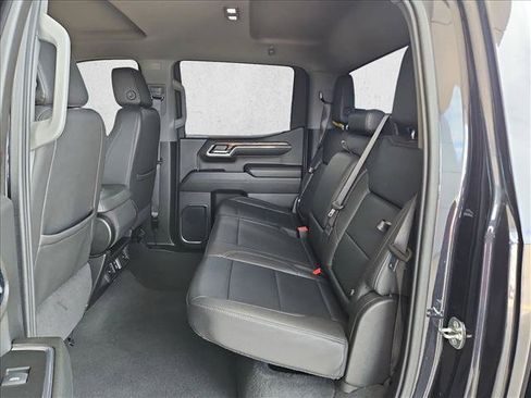 Used 2024 GMC Sierra 1500 SLT AWD/4WD image 19