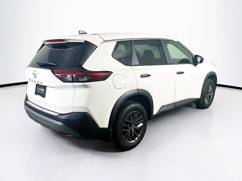 Used 2023 Nissan Rogue S FWD image 9