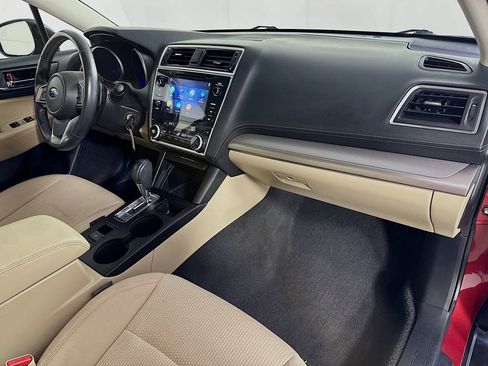 Used 2019 Subaru Outback 2.5i Premium AWD/4WD image 34