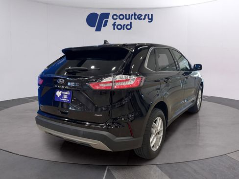 Certified 2024 Ford Edge SEL image 7