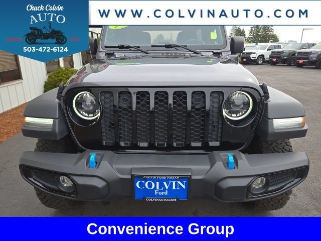 Used 2023 Jeep Wrangler Unlimited w/ Cold Weather Group AWD/4WD image 2