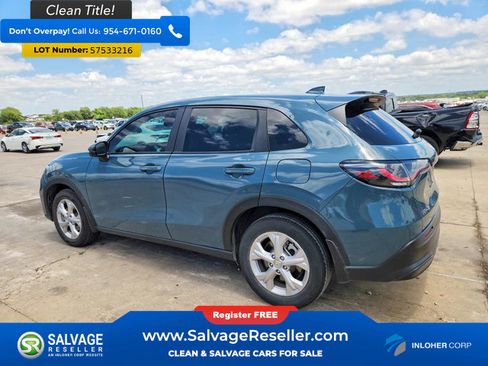 Used 2024 Honda HR-V LX image 3