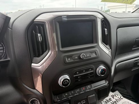 Used 2025 GMC Sierra 1500 Pro w/ Graphite Edition AWD/4WD image 18