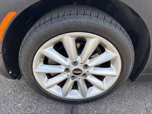 Used 2019 MINI Cooper Clubman ALL4 w/ Signature Upholstery Package AWD/4WD image 37