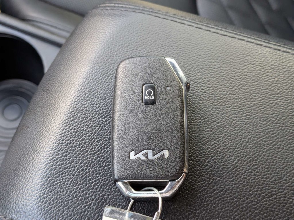 Used 2025 Kia Sportage X-Line AWD/4WD image 29