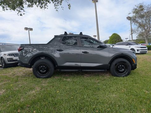 Used 2024 Hyundai Santa Cruz Night image 3