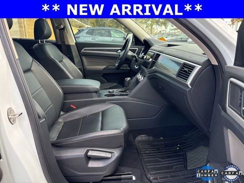 Used 2021 Volkswagen Atlas SE w/ Panoramic Sunroof Package image 11