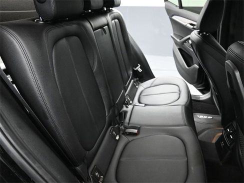 Used 2020 BMW X2 M35i w/ Premium Package image 22