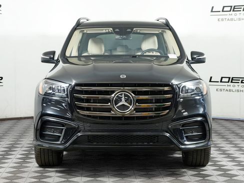 Certified 2026 Mercedes-Benz GLS 450 4MATIC image 8