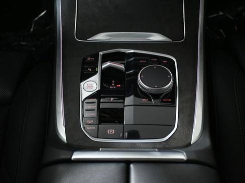 Used 2024 BMW X5 xDrive40i w/ Premium Package AWD/4WD image 23