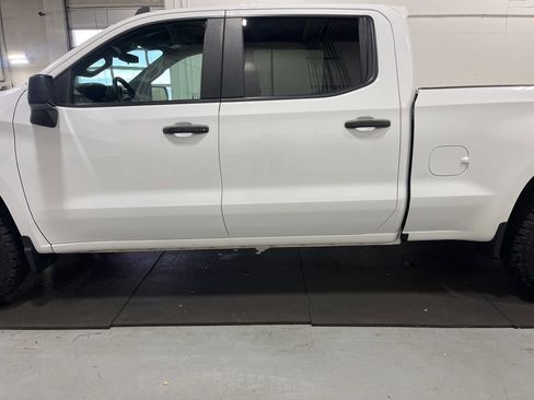 Certified 2022 Chevrolet Silverado 1500 Custom image 4