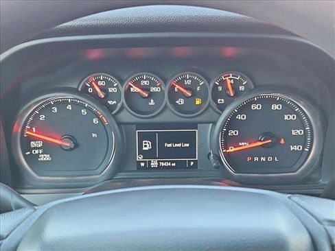 Used 2022 Chevrolet Silverado 1500 Custom w/ LPO, Dark Essentials Package AWD/4WD image 15