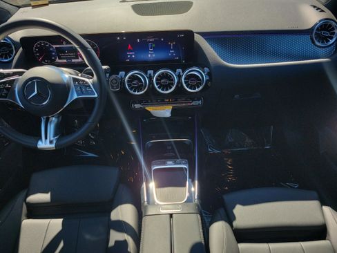 Certified 2025 Mercedes-Benz GLA 250 image 24